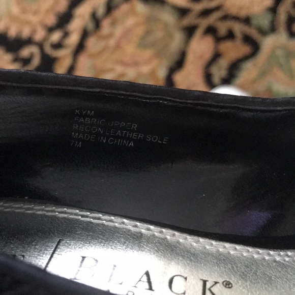 White House Black Market Heels - Picture 2 of 4